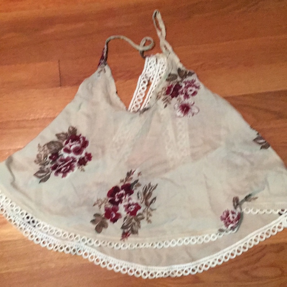 NWT Top